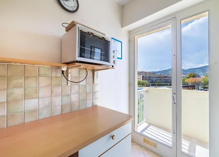 Apartmán La Corvette By Interhome Le Lavandou