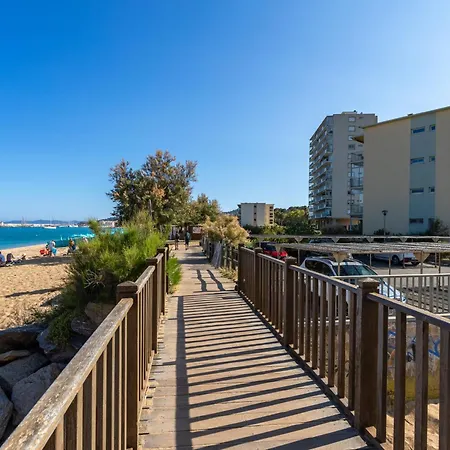 La Corvette By Interhome Le Lavandou